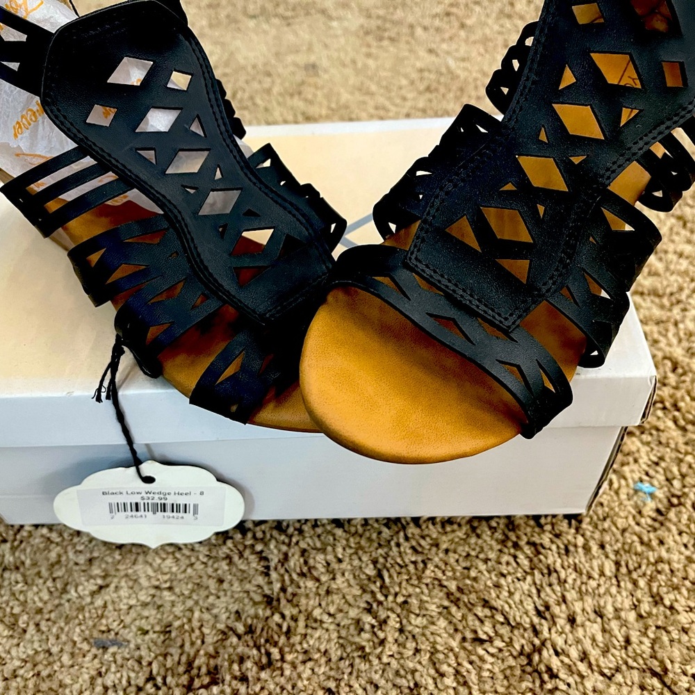 Wedge sandals
